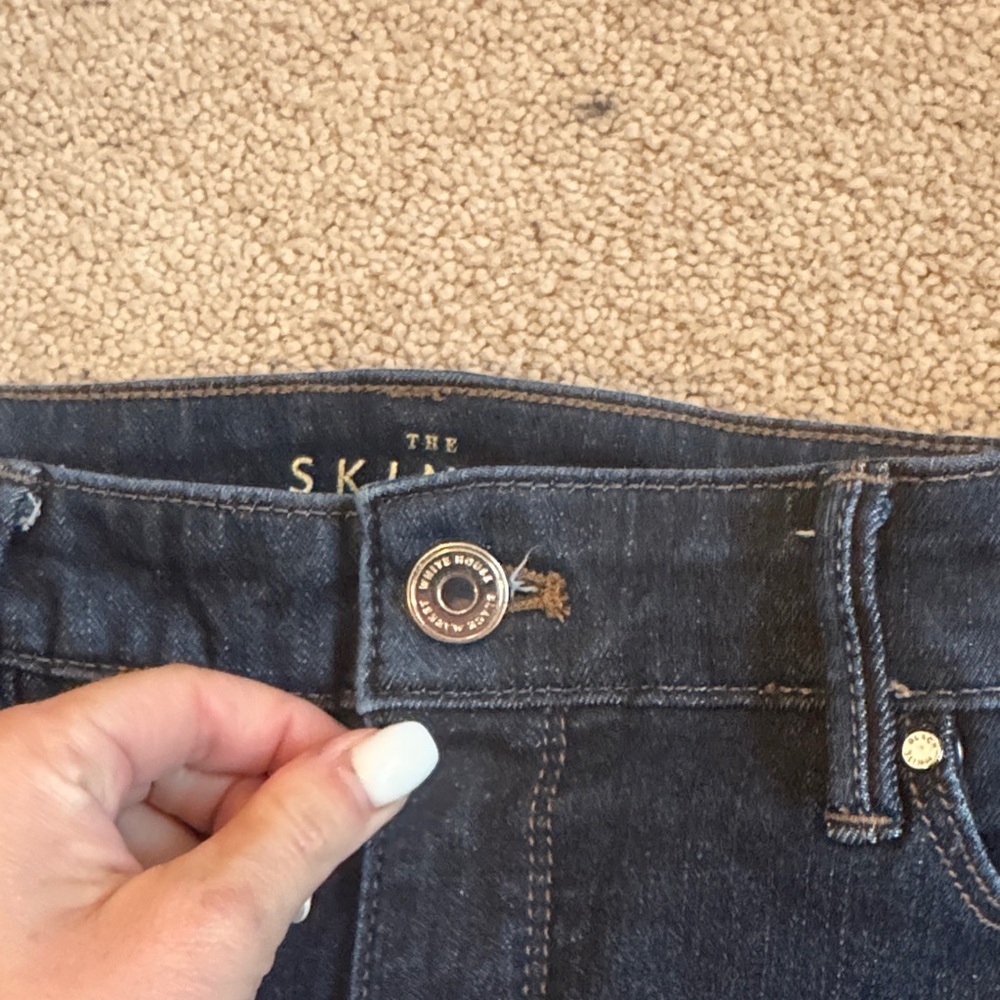 White House Black Market Women's Dark Blue Skinny Jeans - Picture 2 of 7